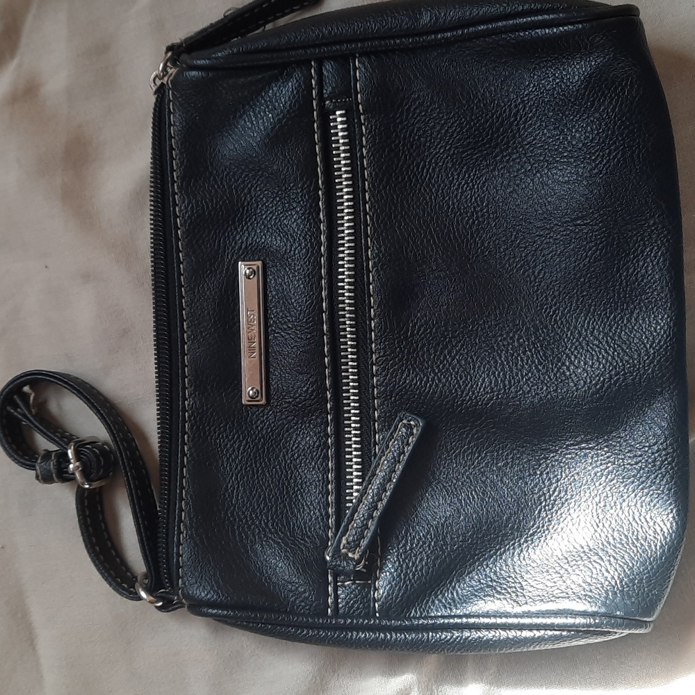 Nine West wristlet
